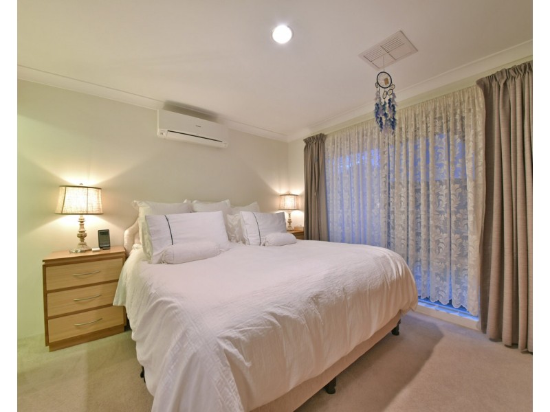 19 Banfield Grove, Clarkson WA 6030