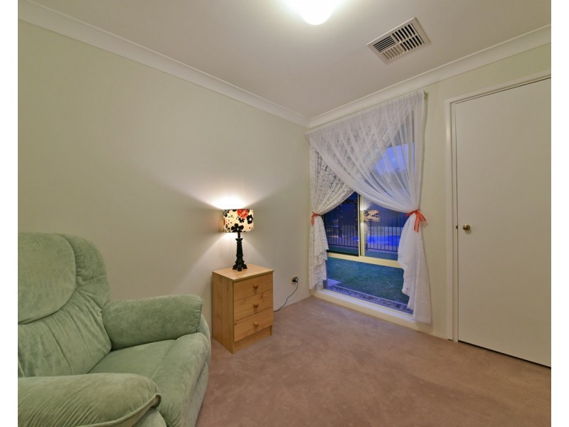 19 Banfield Grove, Clarkson WA 6030