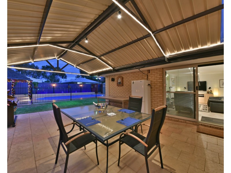 19 Banfield Grove, Clarkson WA 6030
