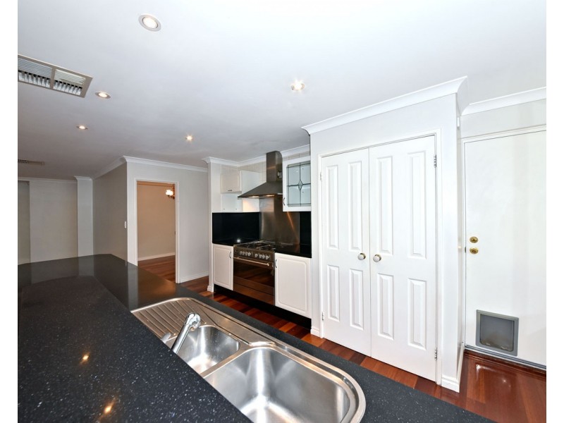 22 Dilkera Place, Quinns Rocks WA 6030