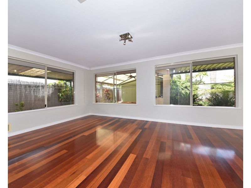 22 Dilkera Place, Quinns Rocks WA 6030