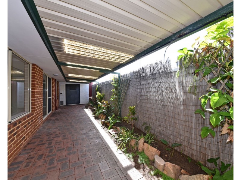 22 Dilkera Place, Quinns Rocks WA 6030