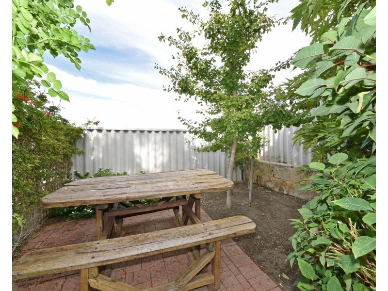 22 Dilkera Place, Quinns Rocks WA 6030