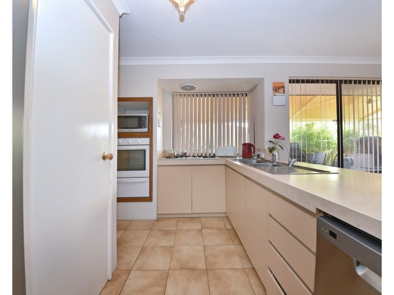 14 Scott Road, Wanneroo WA 6065