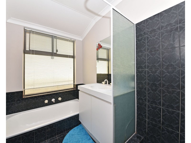 14 Scott Road, Wanneroo WA 6065