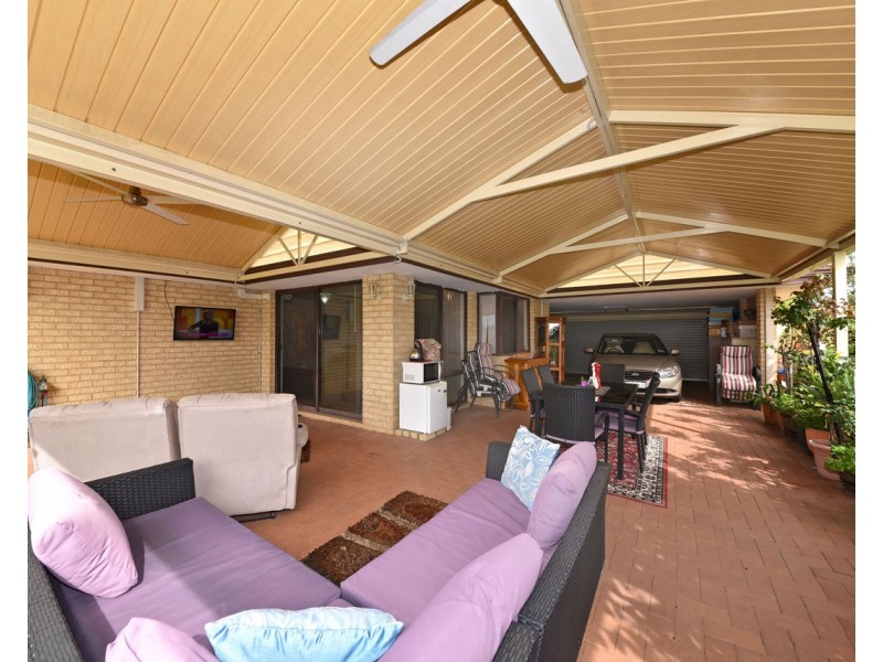 14 Scott Road, Wanneroo WA 6065