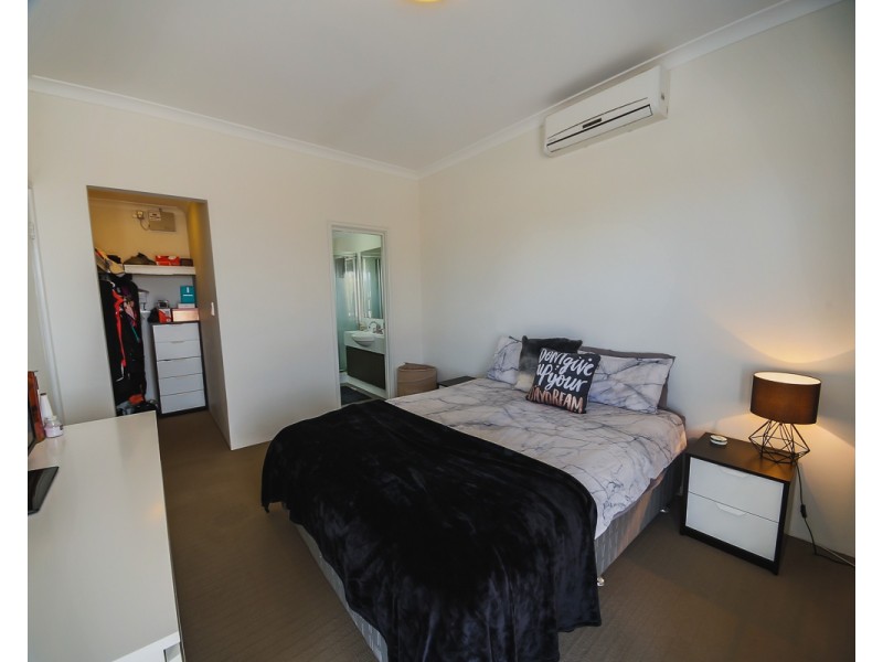 5 Rathkeale Boulevard, Ridgewood WA 6030