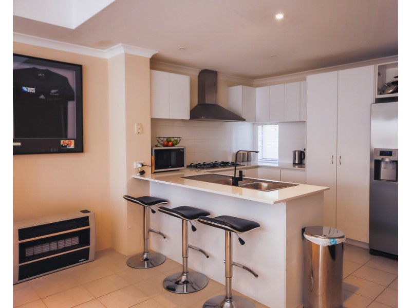 5 Rathkeale Boulevard, Ridgewood WA 6030