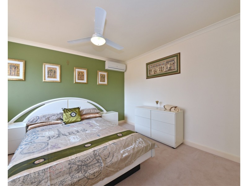 10/8 Keys Close, Mindarie WA 6030