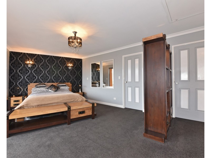 10/8 Keys Close, Mindarie WA 6030