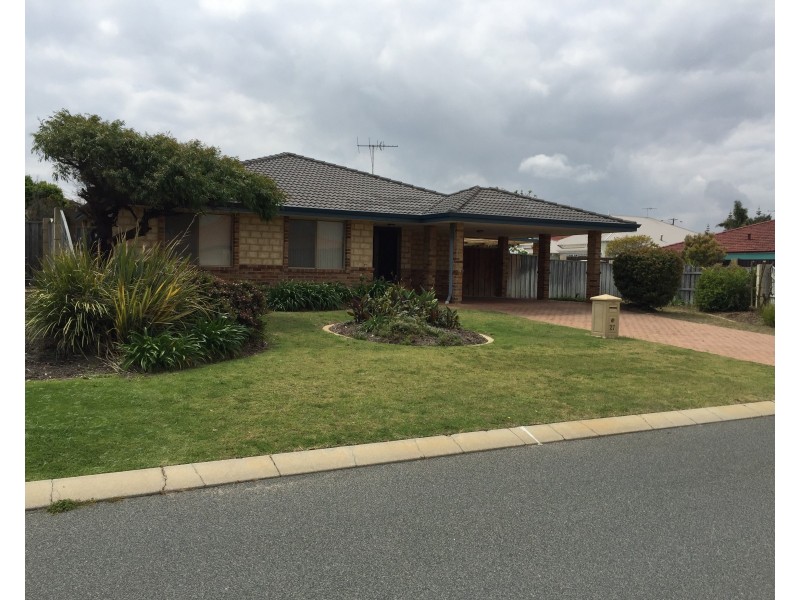 27 Limetree Circuit, Mindarie WA 6030