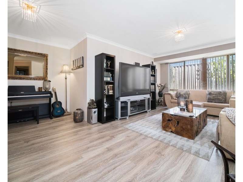 3 Lindeman Heights, Ridgewood WA 6030