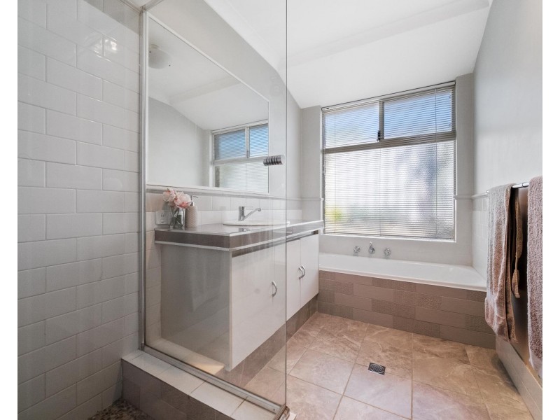 3 Lindeman Heights, Ridgewood WA 6030