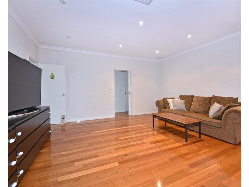 17 Lantern Way, Clarkson WA 6030