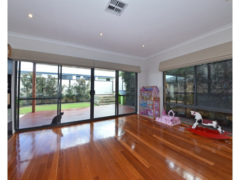 17 Lantern Way, Clarkson WA 6030