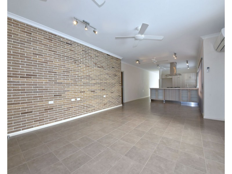 18 Wesley Way, Aveley WA 6069