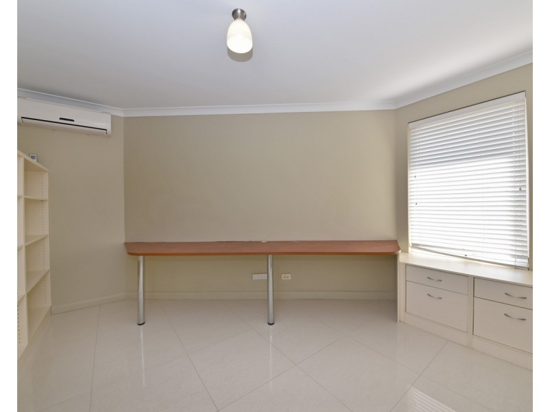 4 Colonna Place, Quinns Rocks WA 6030