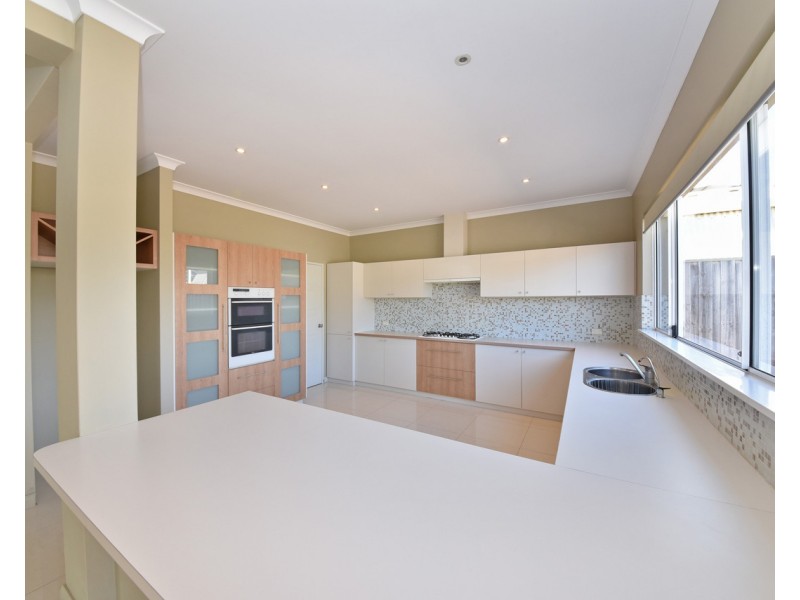 4 Colonna Place, Quinns Rocks WA 6030