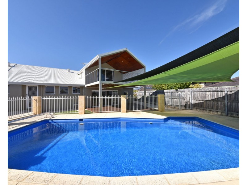 4 Colonna Place, Quinns Rocks WA 6030