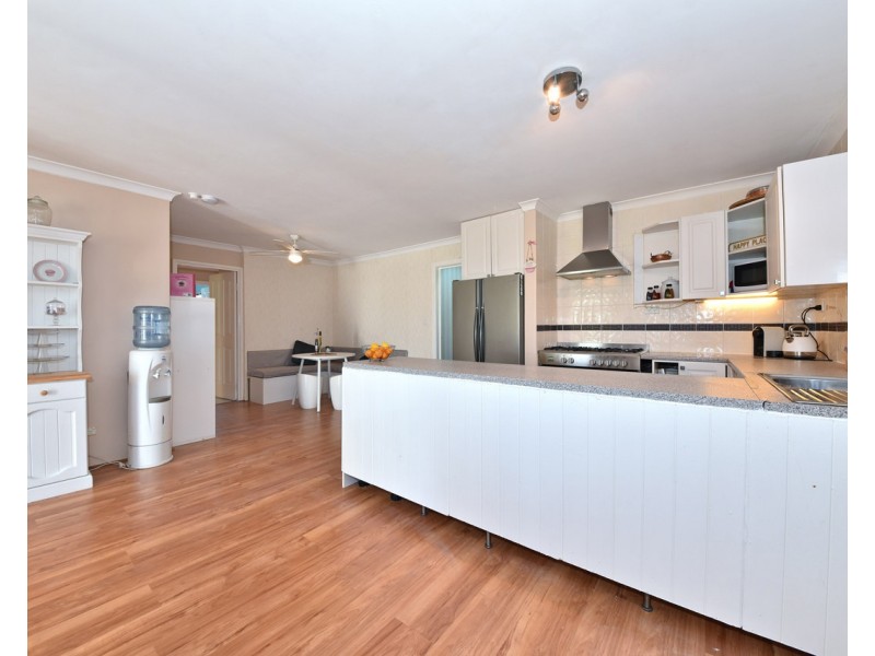 28 Hyland Crescent, Clarkson WA 6030