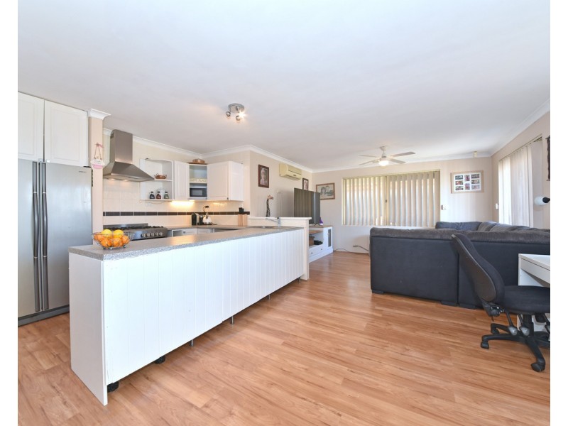 28 Hyland Crescent, Clarkson WA 6030