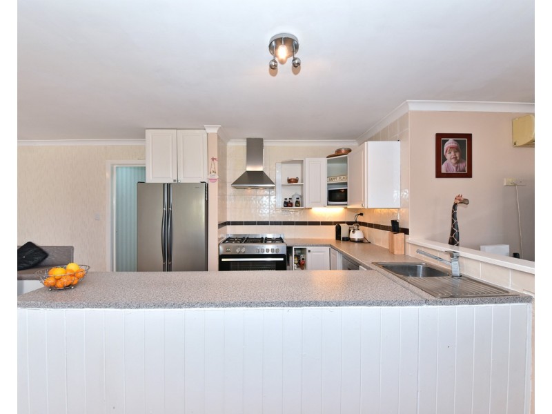 28 Hyland Crescent, Clarkson WA 6030