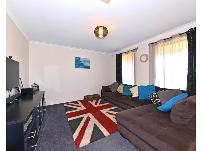 67 Tollesbury Avenue, Butler WA 6036