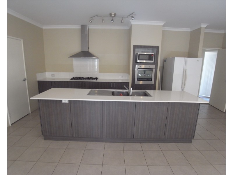 31 Columbia Crescent, Alkimos WA 6038