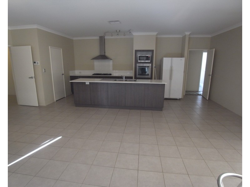 31 Columbia Crescent, Alkimos WA 6038