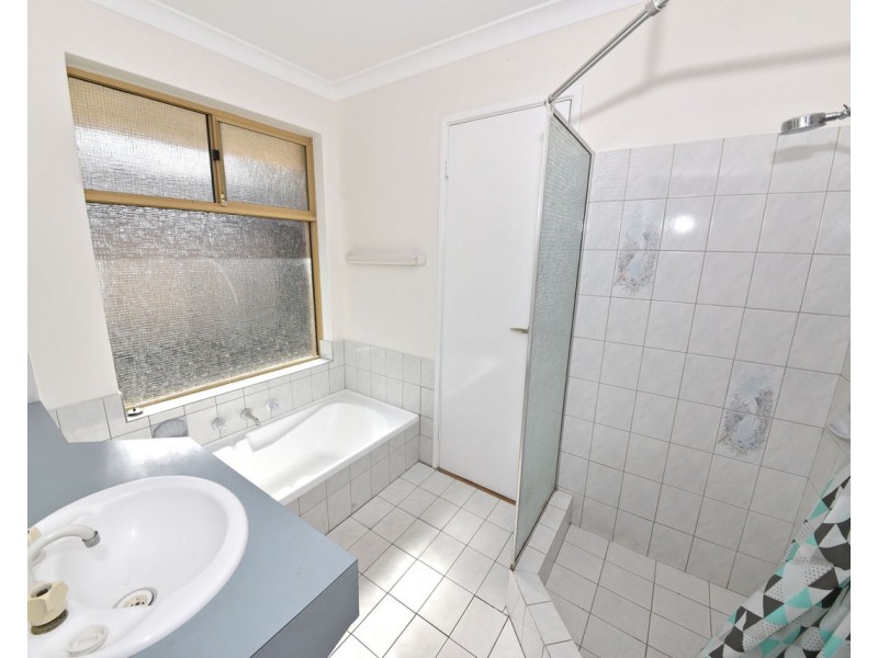 1 Wescap Rise, Merriwa WA 6030