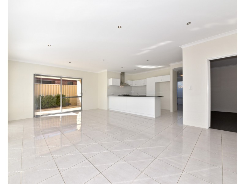 18 Fulham Way, Ridgewood WA 6030