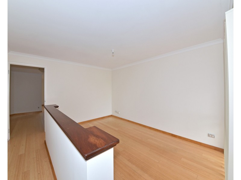 25 White Tern Elbow, Quinns Rocks WA 6030