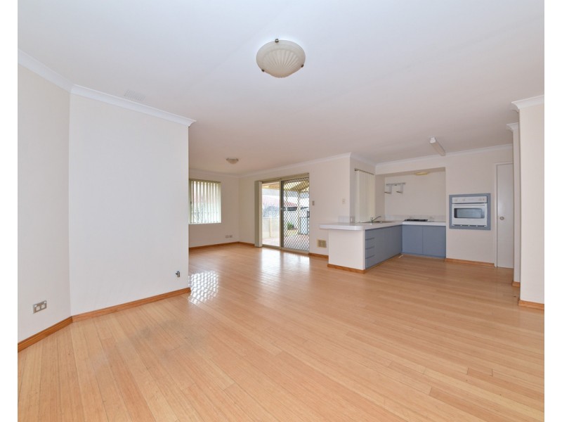 25 White Tern Elbow, Quinns Rocks WA 6030