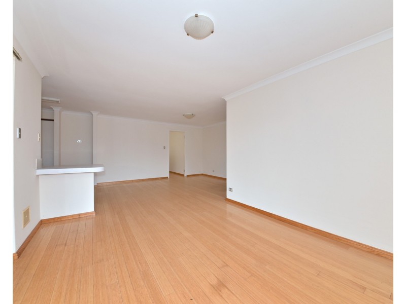 25 White Tern Elbow, Quinns Rocks WA 6030