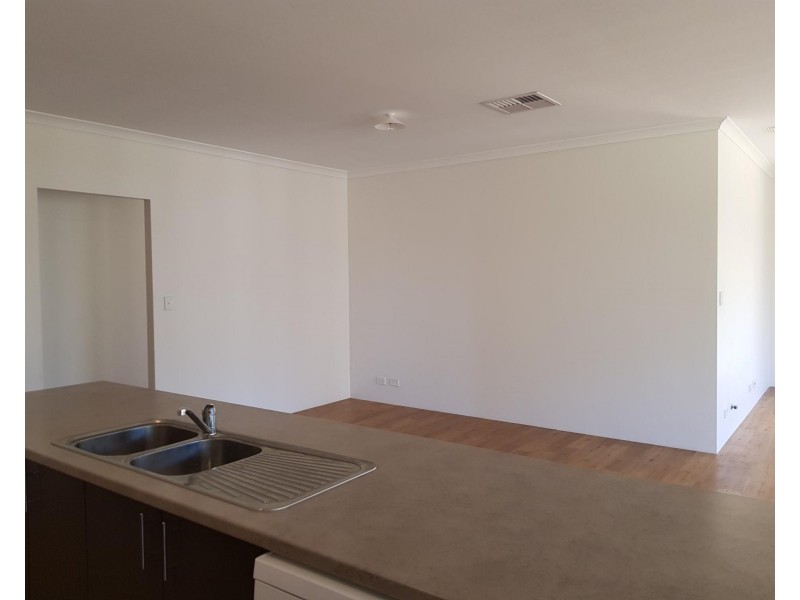 30 Broadford Avenue, Butler WA 6036