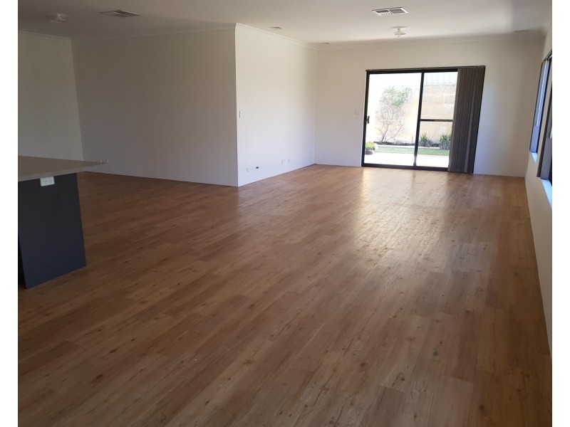 30 Broadford Avenue, Butler WA 6036