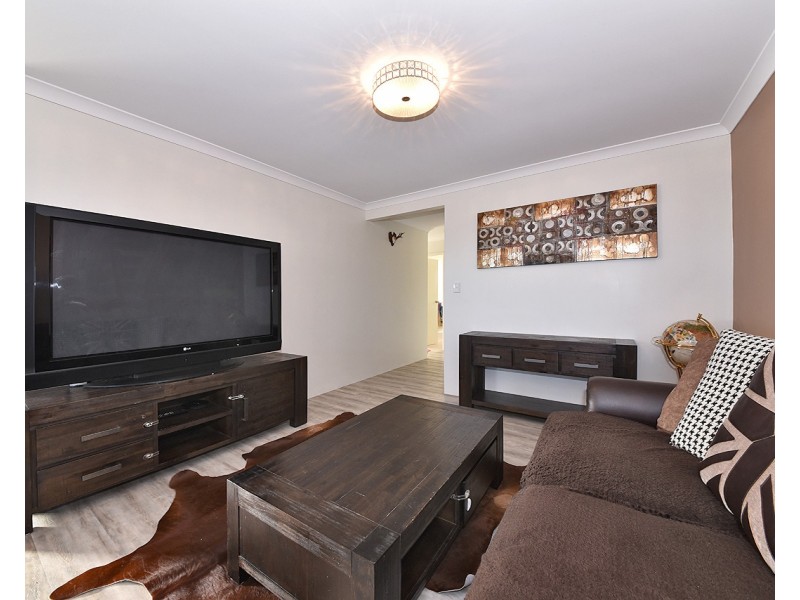 22 Costate Road, Jindalee WA 6036