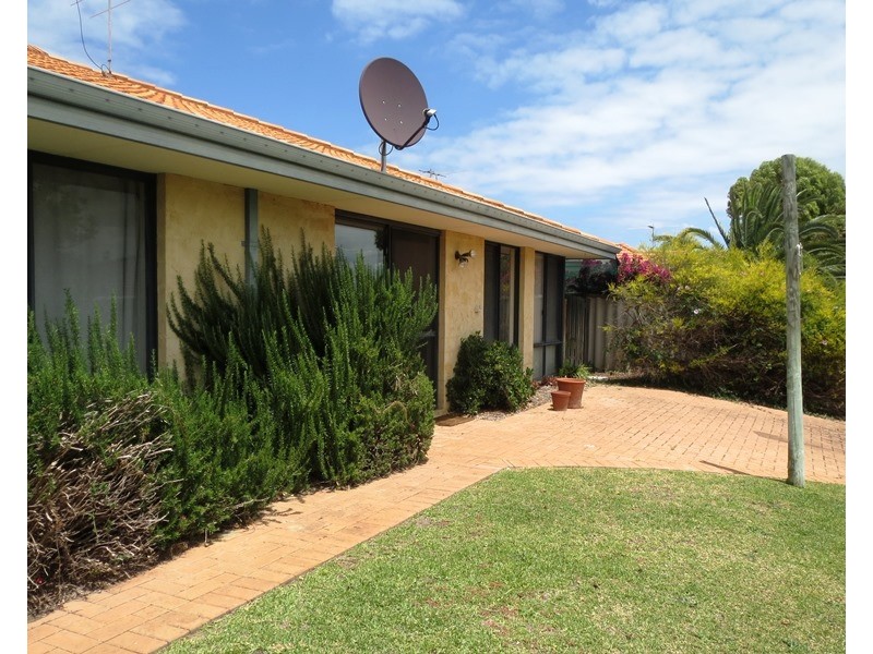 4 Rover Court, Quinns Rocks WA 6030