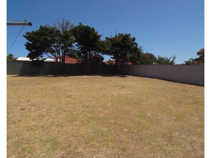 9 Bellana Place, Quinns Rocks WA 6030