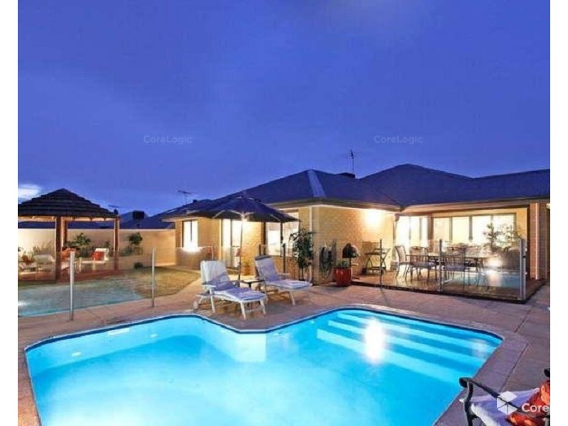 154 Golf Links Drive, Carramar WA 6031