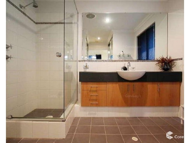 154 Golf Links Drive, Carramar WA 6031