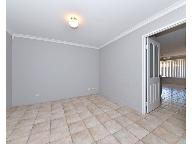 17 Duncombe Grove, Quinns Rocks WA 6030