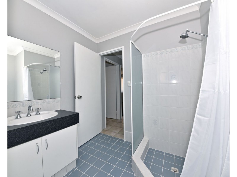 17 Duncombe Grove, Quinns Rocks WA 6030