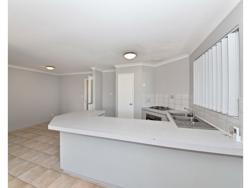 17 Duncombe Grove, Quinns Rocks WA 6030