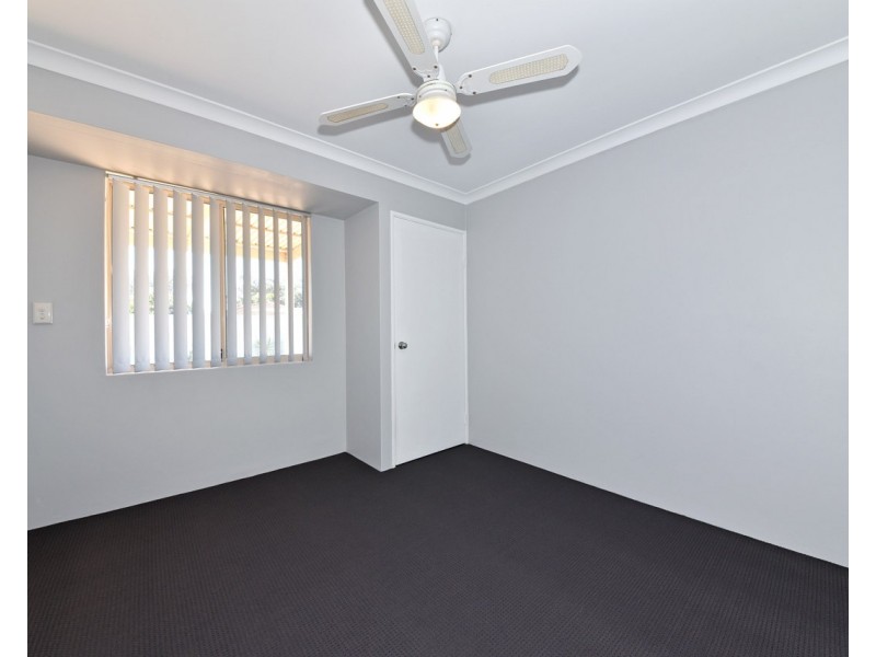 17 Duncombe Grove, Quinns Rocks WA 6030