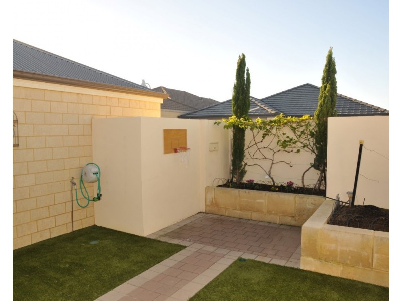 34 Villena Parade, Alkimos WA 6038