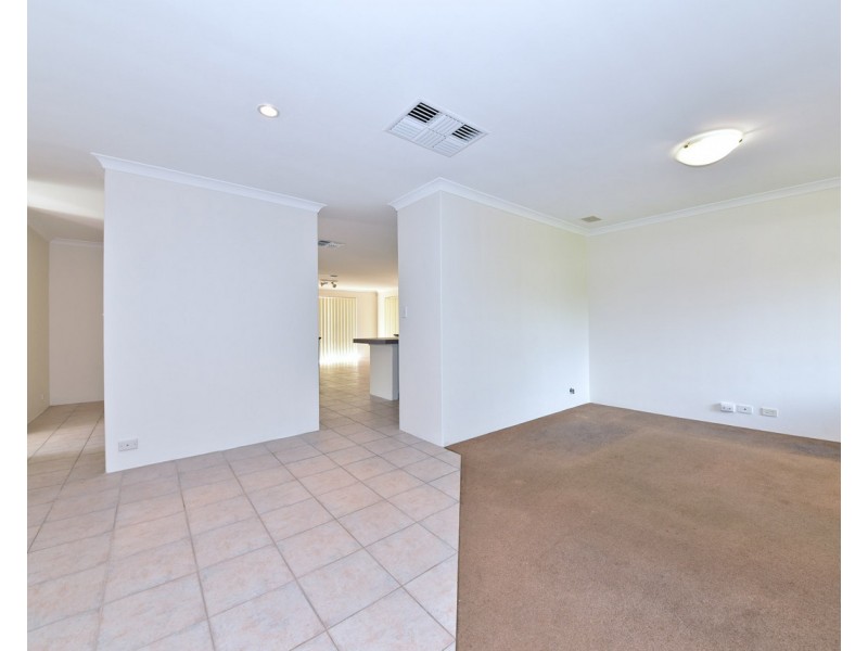 23 Gaffney Ridge, Clarkson WA 6030