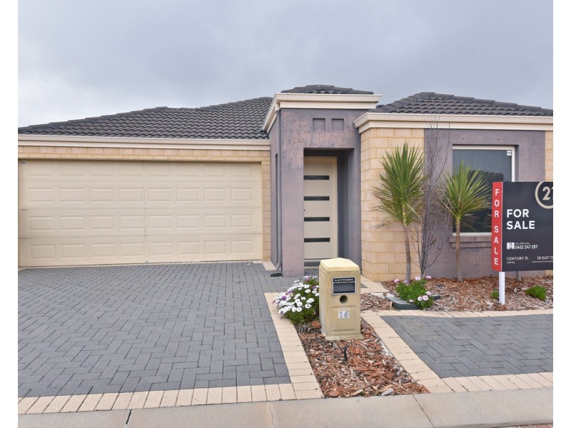 15 Verteramo Way, Hocking WA 6065