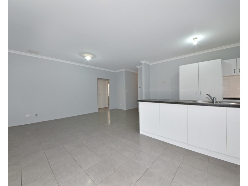 15 Verteramo Way, Hocking WA 6065