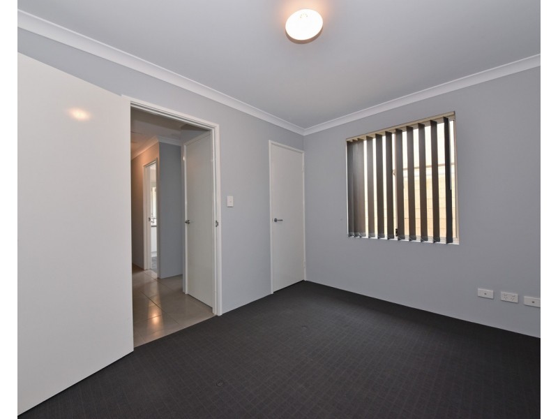 15 Verteramo Way, Hocking WA 6065